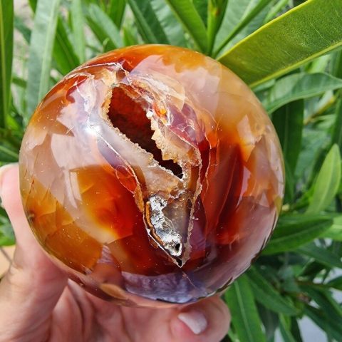 karneol-asvany-golyo