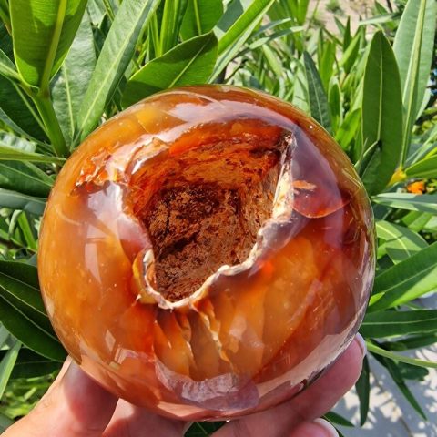 karneol-asvany-golyo