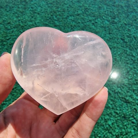 rozsakvarc-asvany-sziv