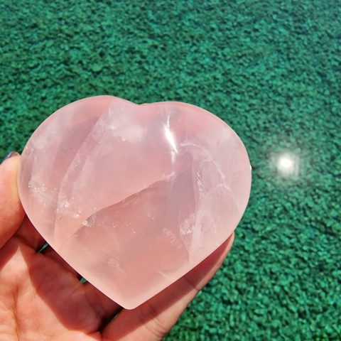 rozsakvarc-asvany-sziv