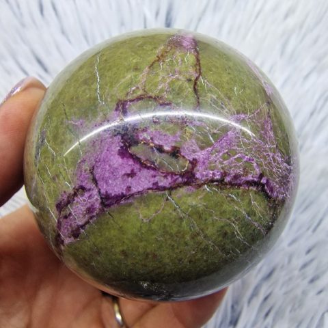 atlantiszit-asvany-golyo