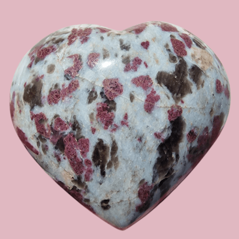 rubellit-asvany-sziv